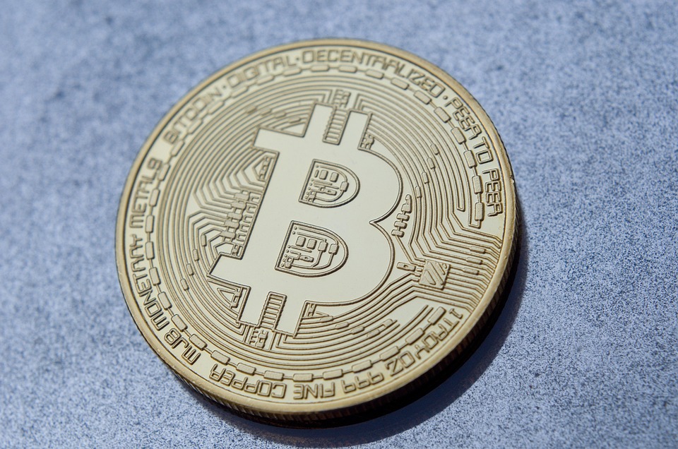 以太坊巨鲸投降！6.5万枚ETH做多仓位昨晚已近全数止损